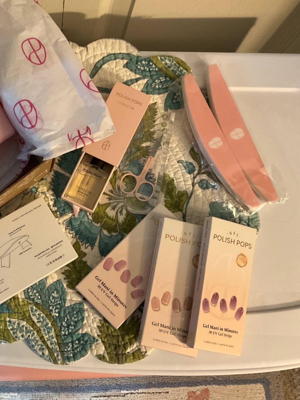 Polish Pop Nail Kit NEW 3 sets of nails